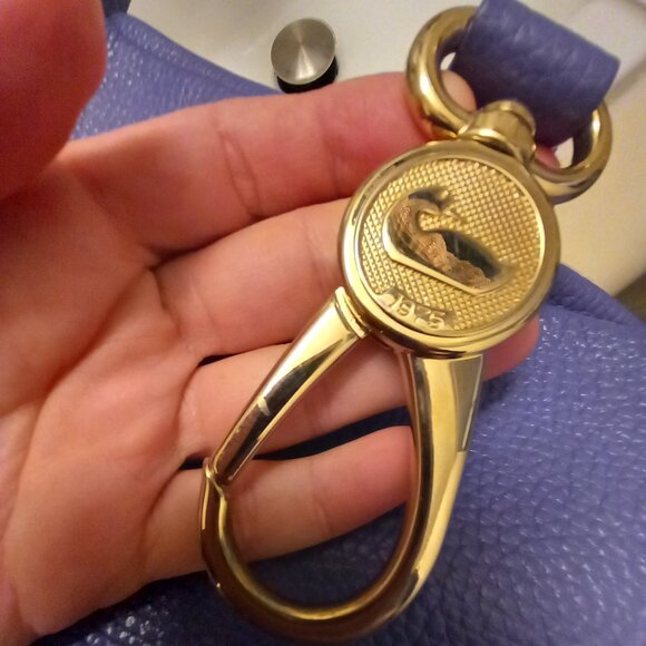 Dooney & Bourke Periwinkle Blue Leather Handbag Hobo Bag Purse Clasp - Picture 12 of 13